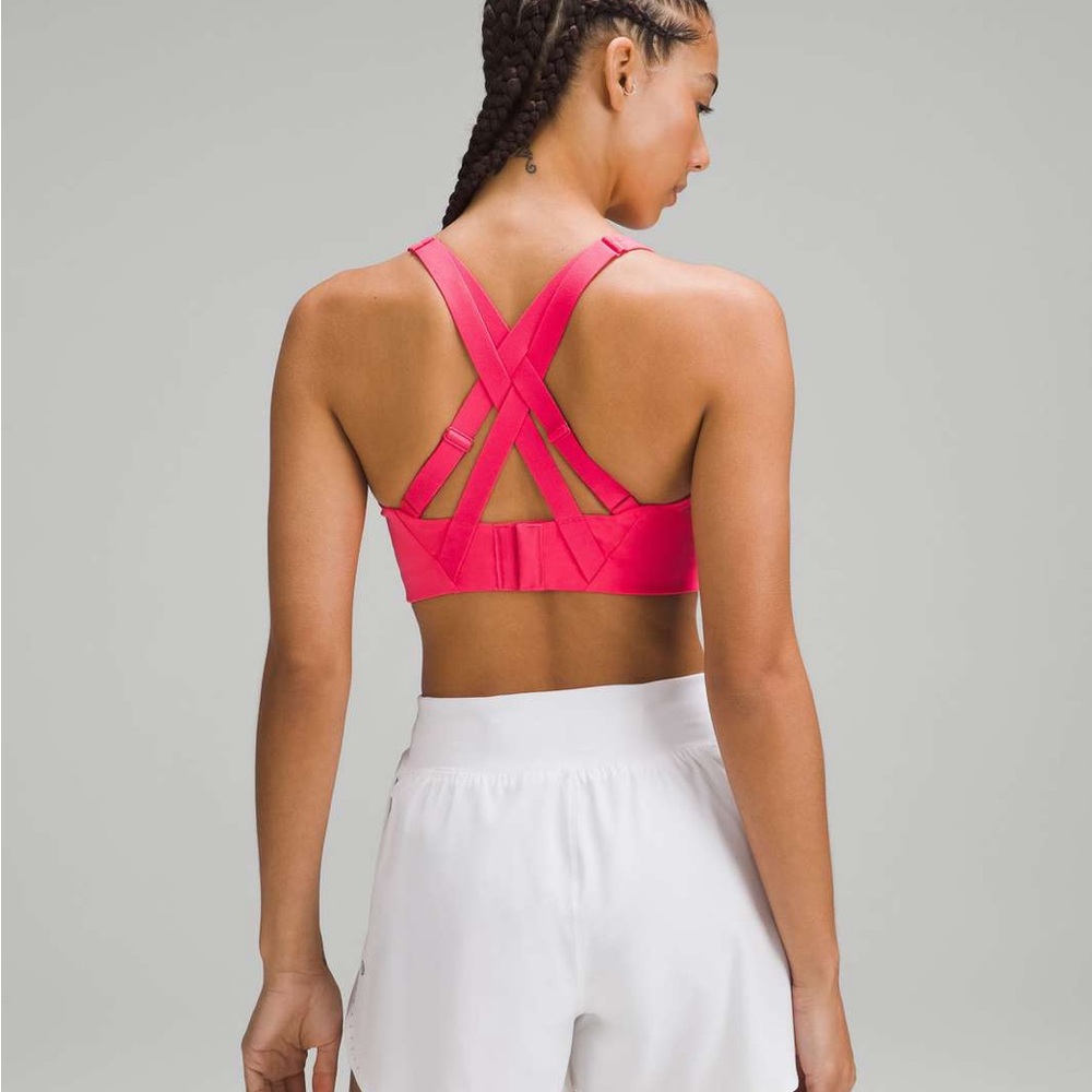 Lululemon Enlite Weave-Back Bra
High Support size 38D - Picture 2 of 6